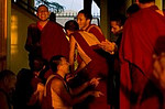 Beschreibung: INDIEN - Leben im Exil (tibetische Flchtlinge) <br /> Monks Praxis diskutieren Ritual an der Namgyal-Kloster, gegenber des Dalai Lama Aufenthalt in McLeod Ganj, Dharamsala, Indien, wo der Dalai Lama nach seiner Flucht aus Tibet im Jahr 1959 besiedelt nach einem gescheiterten Aufstand gegen chinesische Herrschaft, 3. Juni 2009.